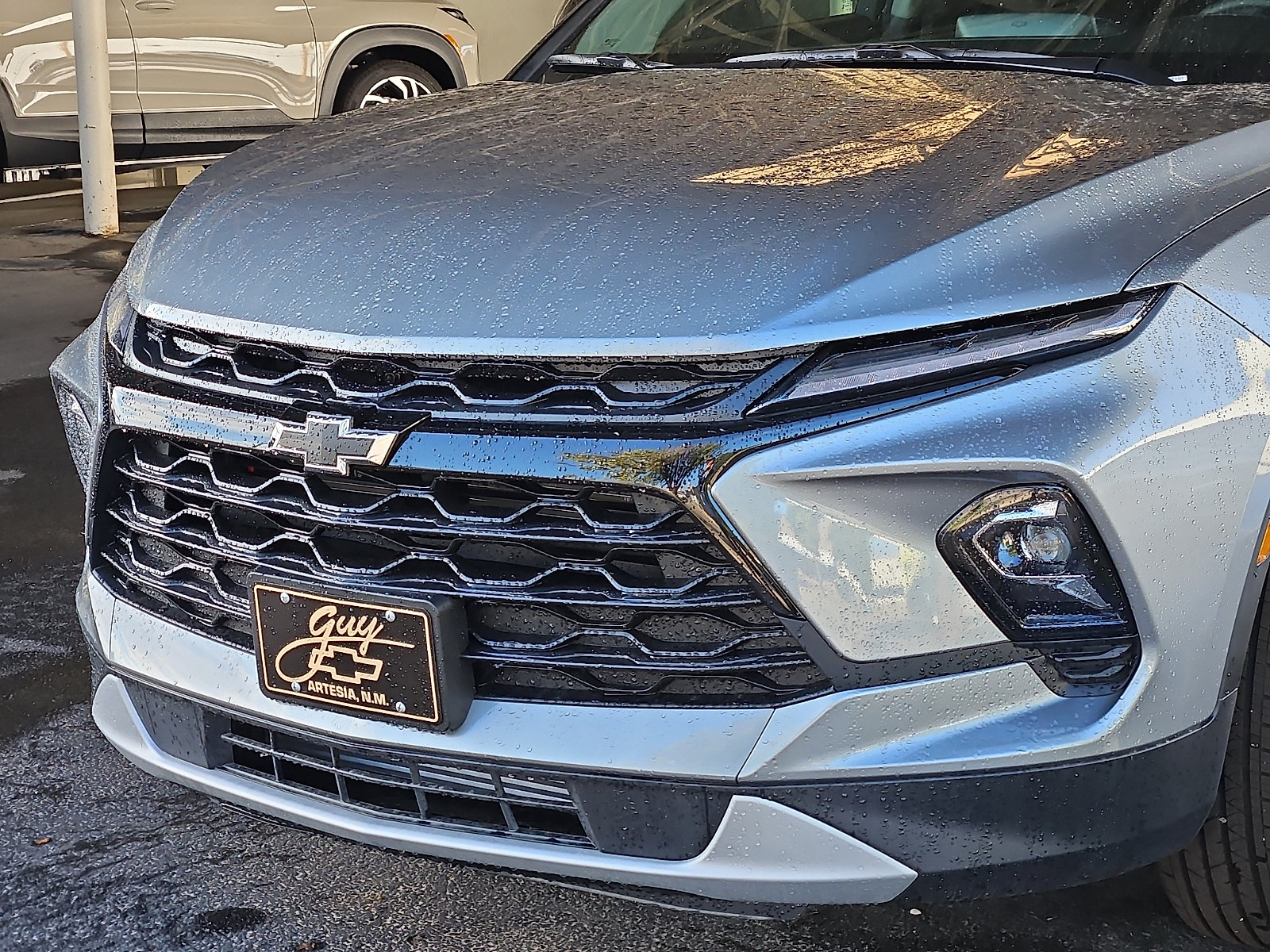 New 2026 Chevrolet Blazer LT w/ Midnight/Sport Edition FWD image 2