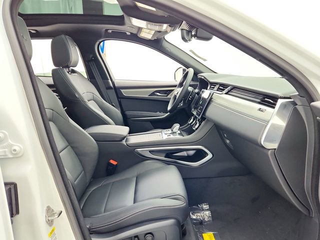 Certified 2025 Jaguar F-PACE R-Dynamic S AWD/4WD image 22