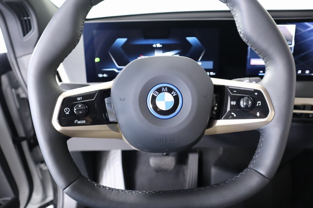 New 2025 BMW iX xDrive50 w/ Premium Package image 4