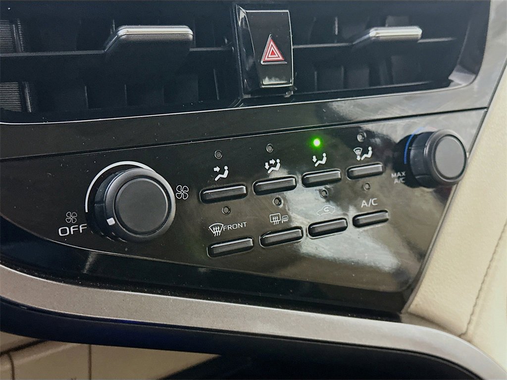 Used 2021 Toyota Camry LE image 18