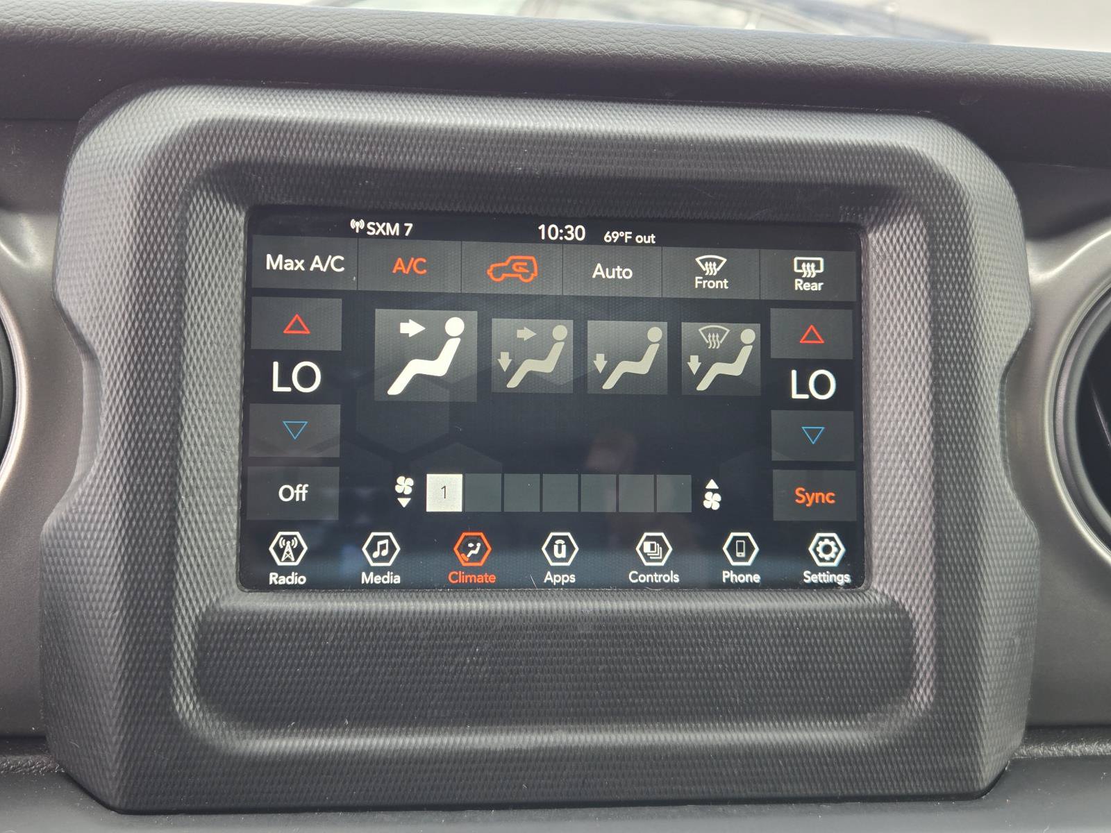 Used 2021 Jeep Wrangler Sport AWD/4WD image 10