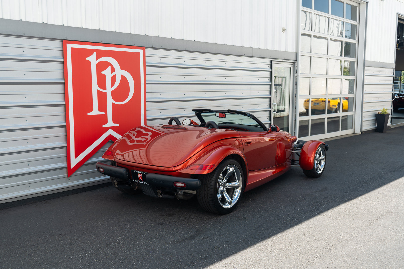 Used 2001 Plymouth Prowler RWD image 25