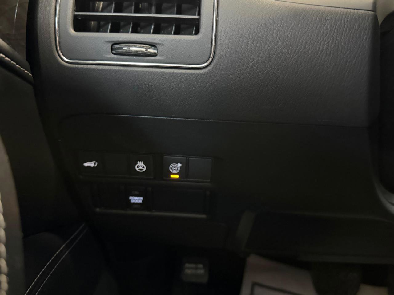 Used 2024 INFINITI QX80 Luxe image 38