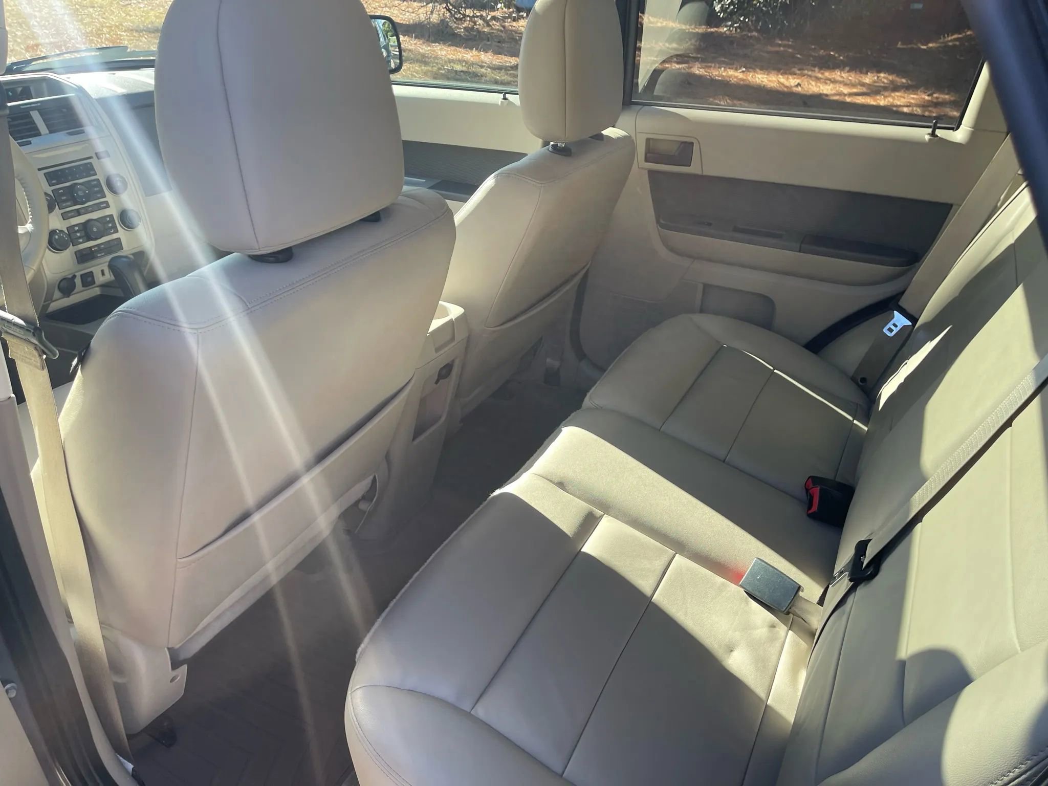 Used 2011 Ford Escape XLT w/ 203A Rapid Spec Order Code image 12