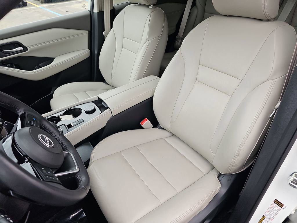 Used 2023 Nissan Rogue SL w/ SL Premium Package image 19