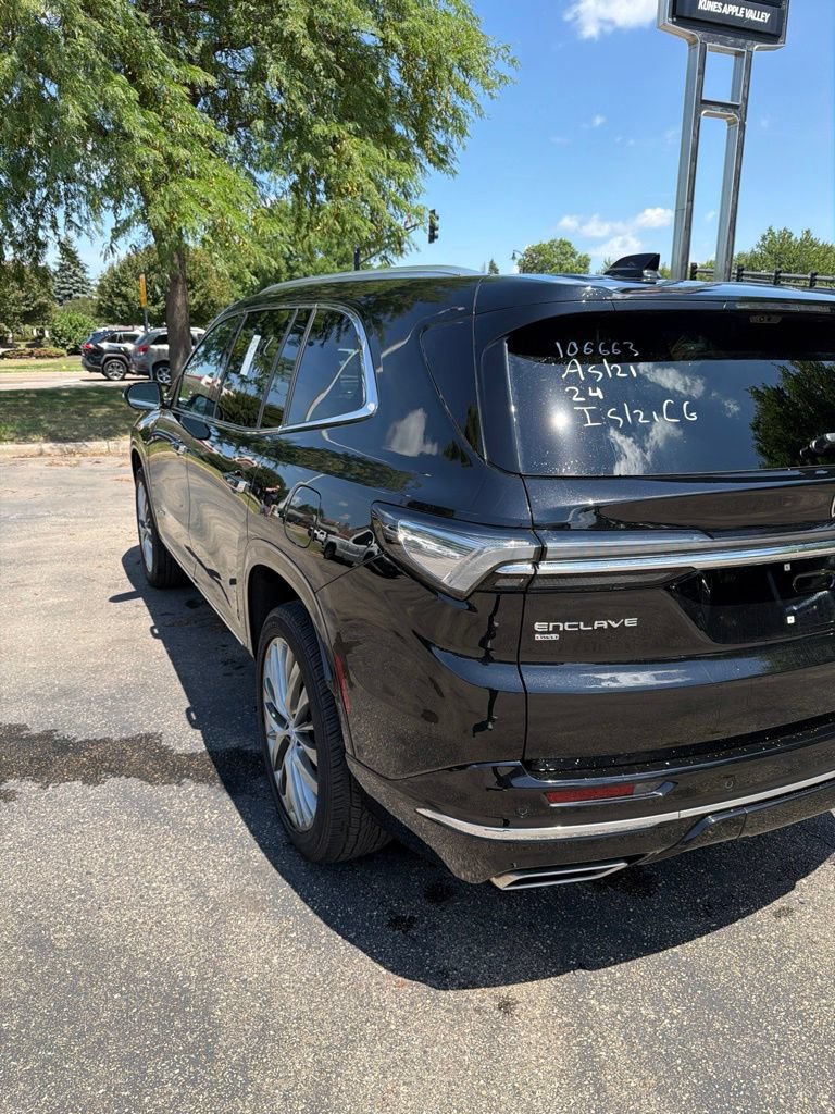 Used 2025 Buick Enclave Avenir w/ Super Cruise Package AWD/4WD image 8