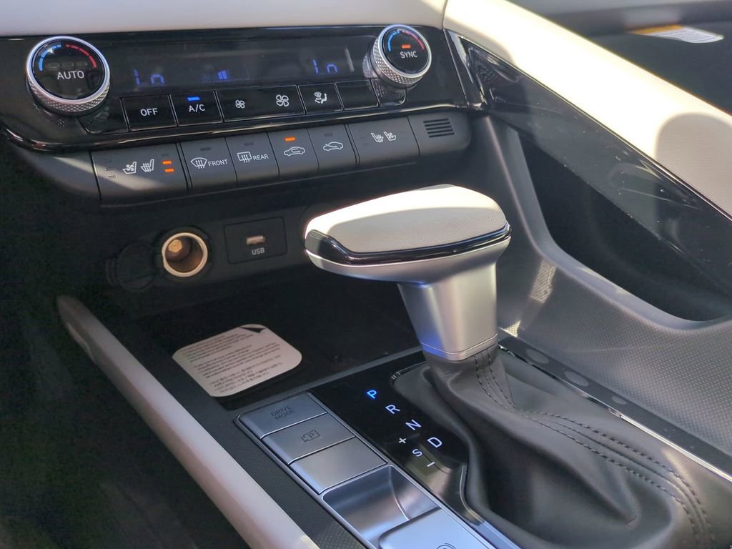 New 2026 Hyundai Elantra Limited image 20