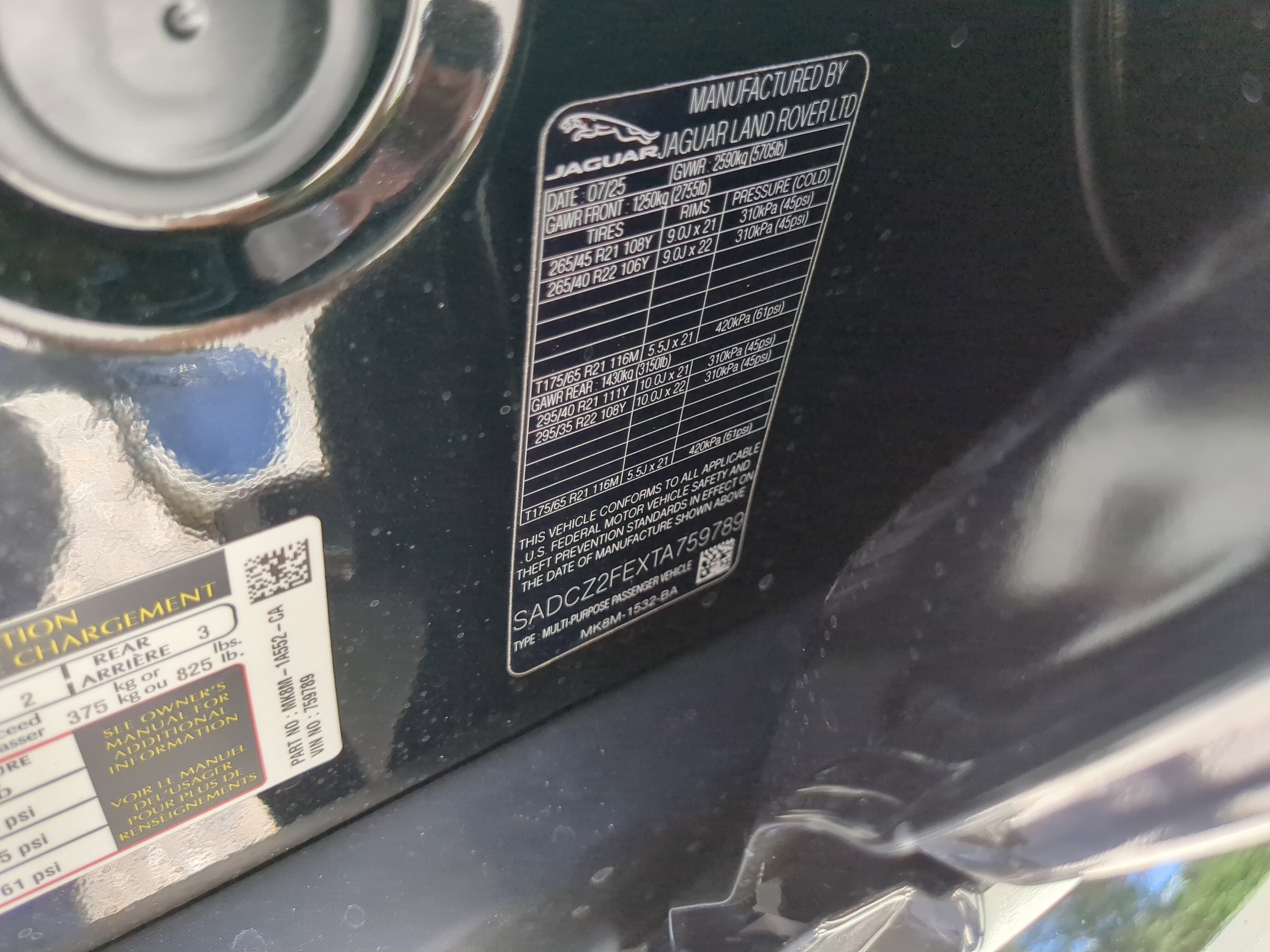 New 2026 Jaguar F-PACE SVR 575 Edition image 35