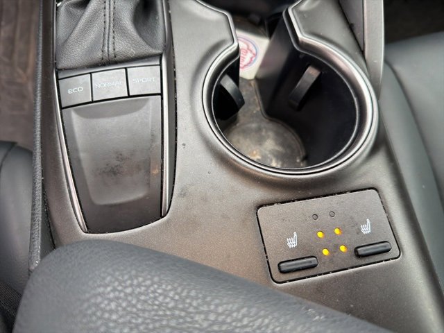 Used 2024 Toyota Camry SE image 24