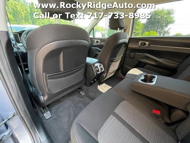 Used 2022 Kia Sorento LX AWD/4WD image 18