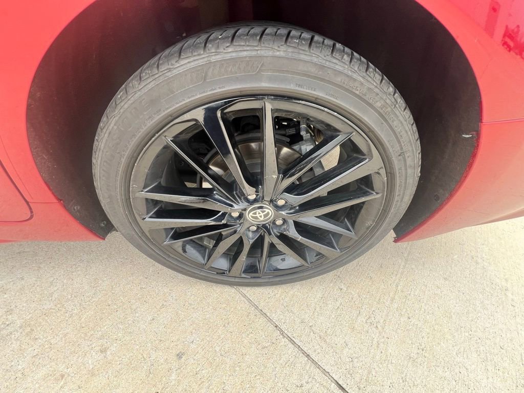 Used 2021 Toyota Camry XSE image 23