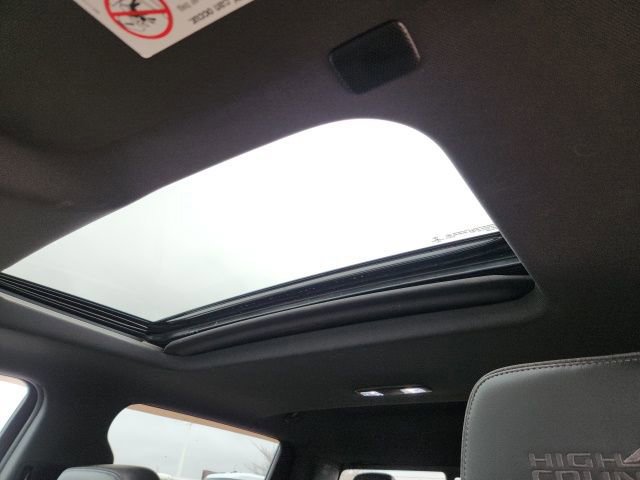 Certified 2020 Chevrolet Silverado 2500 High Country w/ Z71 Off-Road Package image 29