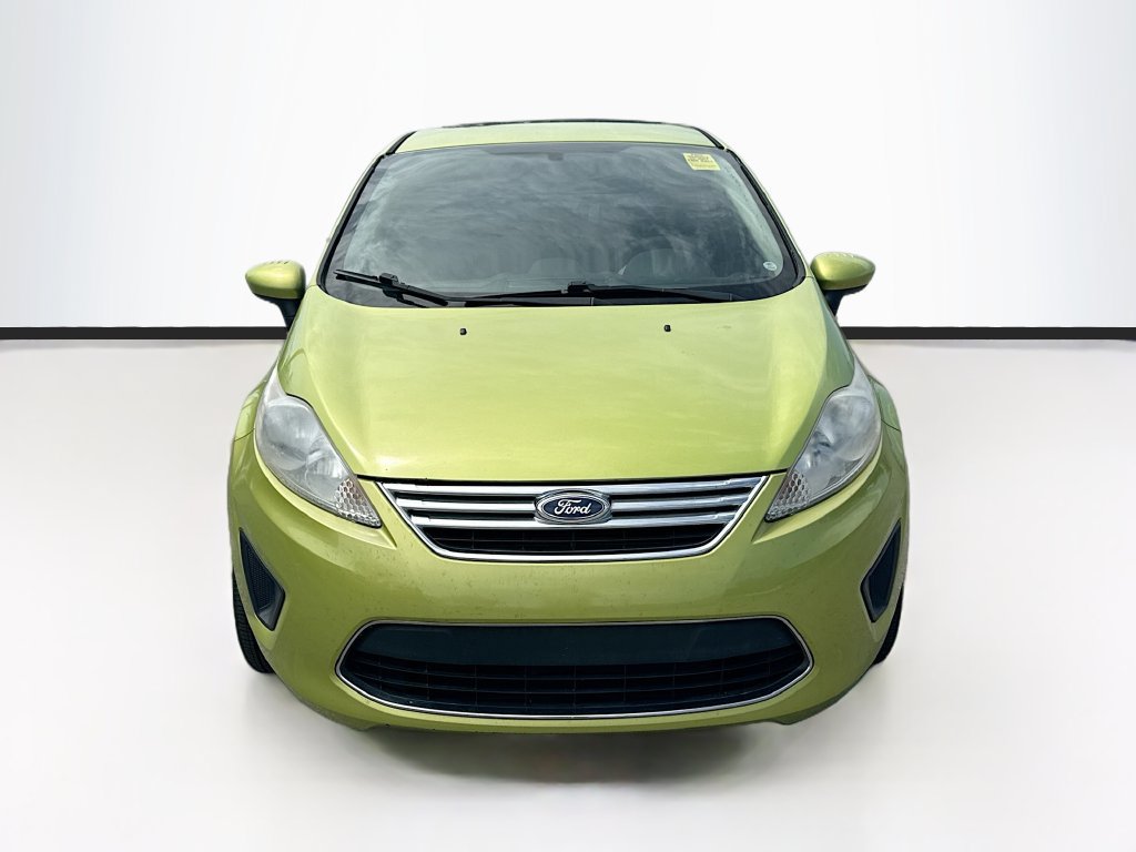 Used 2011 Ford Fiesta SE w/ 201A Rapid Spec Order Code FWD image 2