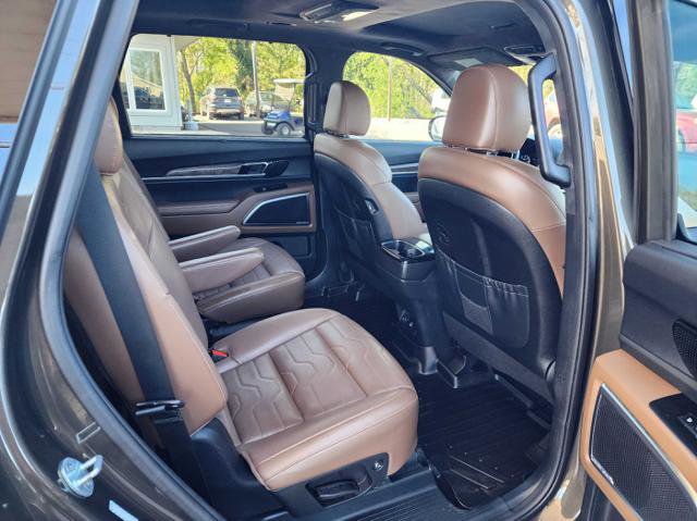 Used 2020 Kia Telluride SX w/ SX Prestige Package image 22