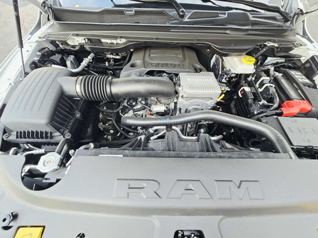 New 2026 RAM 1500 Big Horn AWD/4WD image 14