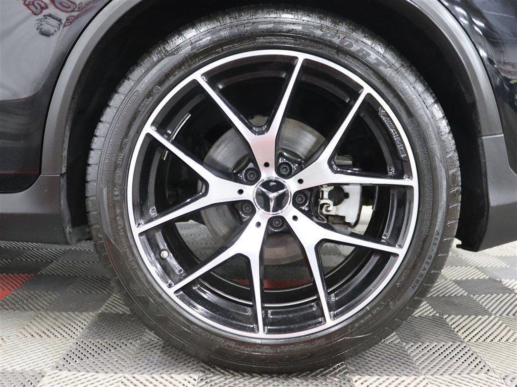 Used 2020 Mercedes-Benz GLC 43 AMG 4MATIC image 38