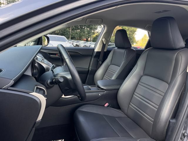 Used 2016 Lexus NX 200t FWD image 11