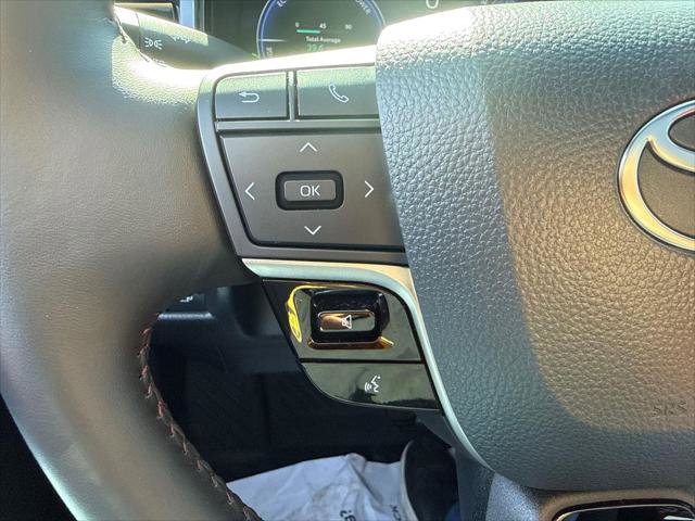 Certified 2025 Toyota Camry XSE FWD image 14