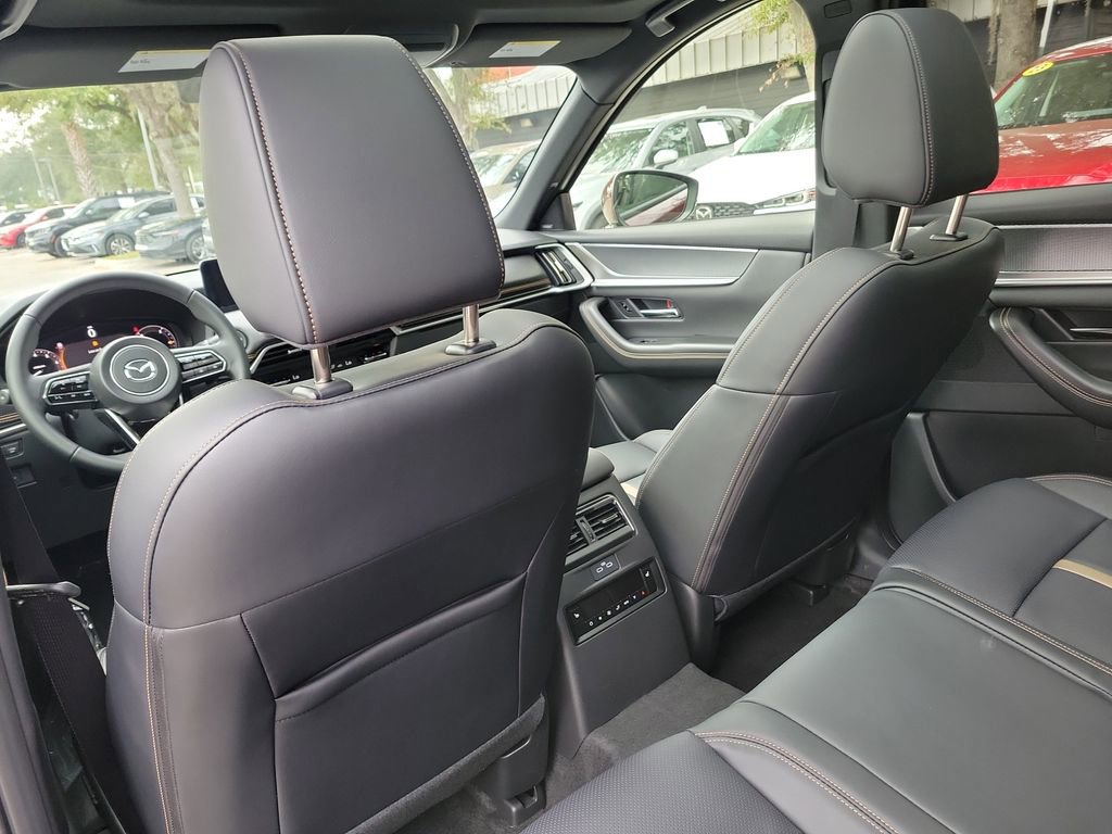 New 2026 MAZDA CX-90 3.3 Turbo w/ Premium Plus Pkg image 17
