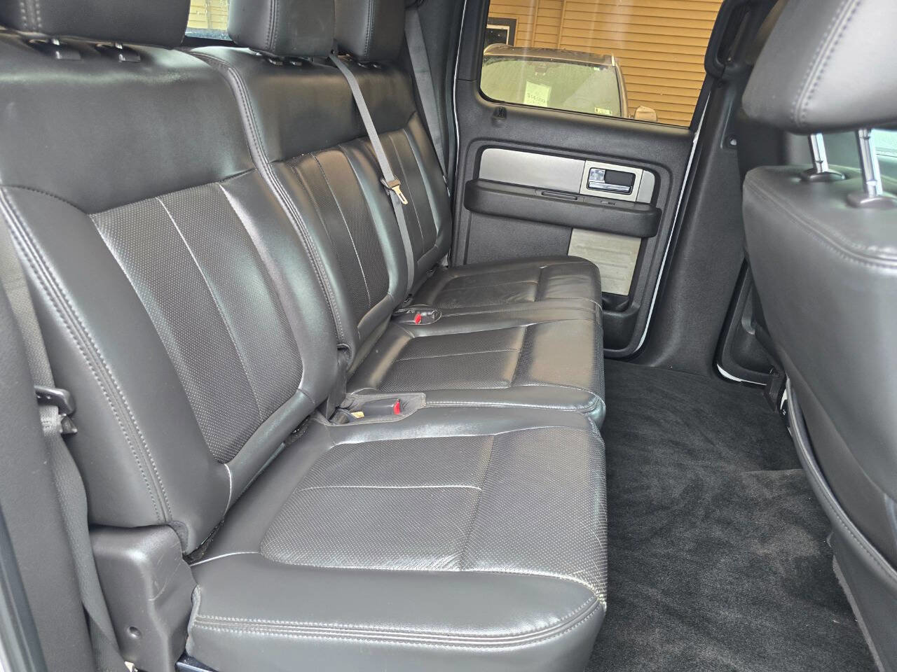 Used 2011 Ford F150 Raptor image 37