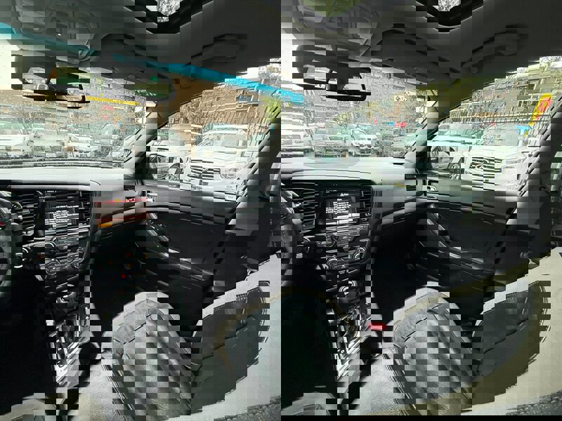 Used 2011 Kia Optima EX w/ Hybrid Premium Technology Pkg image 15