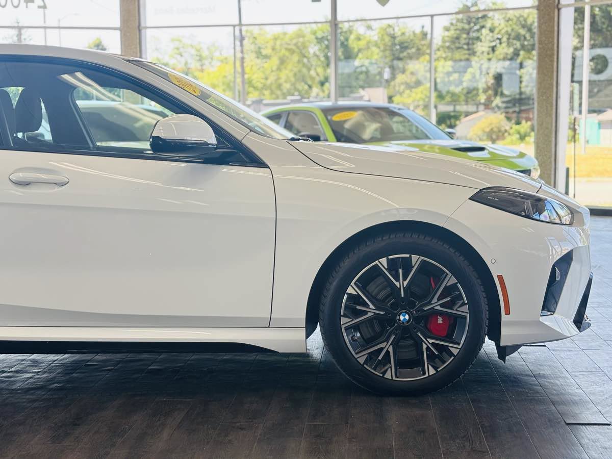 Used 2025 BMW 228i xDrive w/ Premium Package AWD/4WD image 5