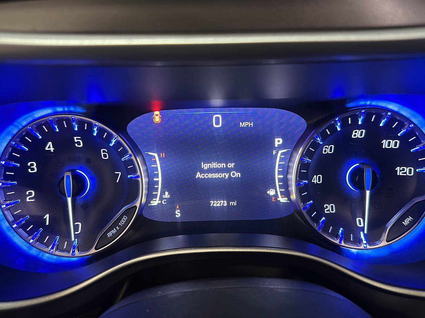 Used 2023 Chrysler Pacifica Touring-L FWD image 18