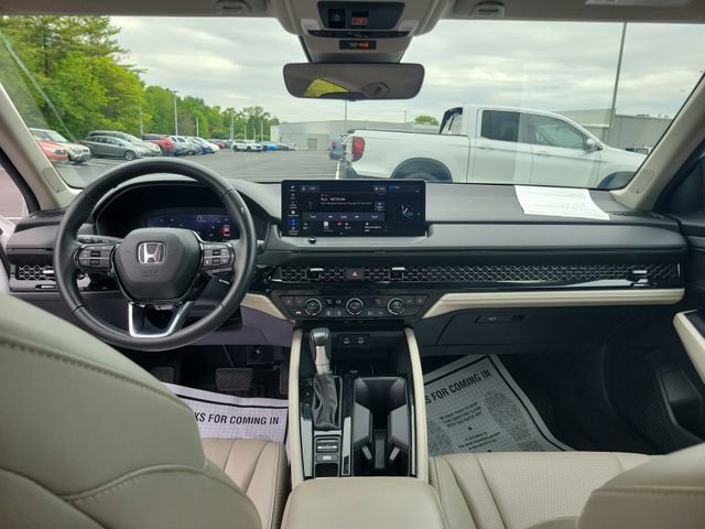 Used 2023 Honda Accord Touring image 20