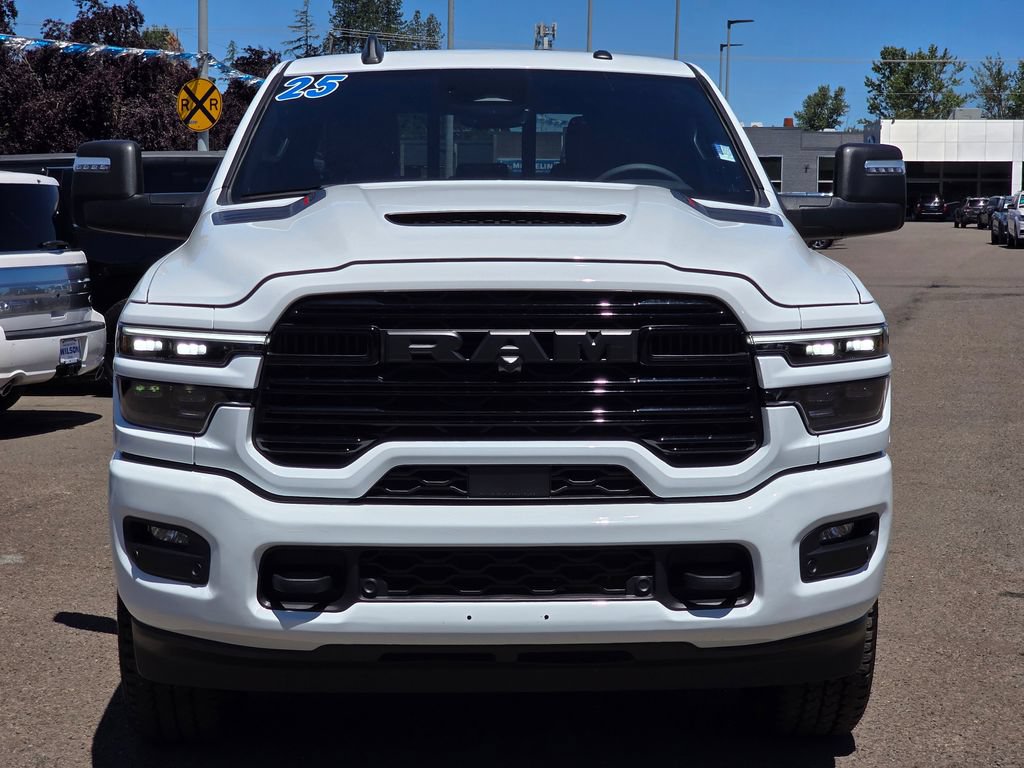 Used 2025 RAM 2500 Laramie w/ Night Edition AWD/4WD image 6