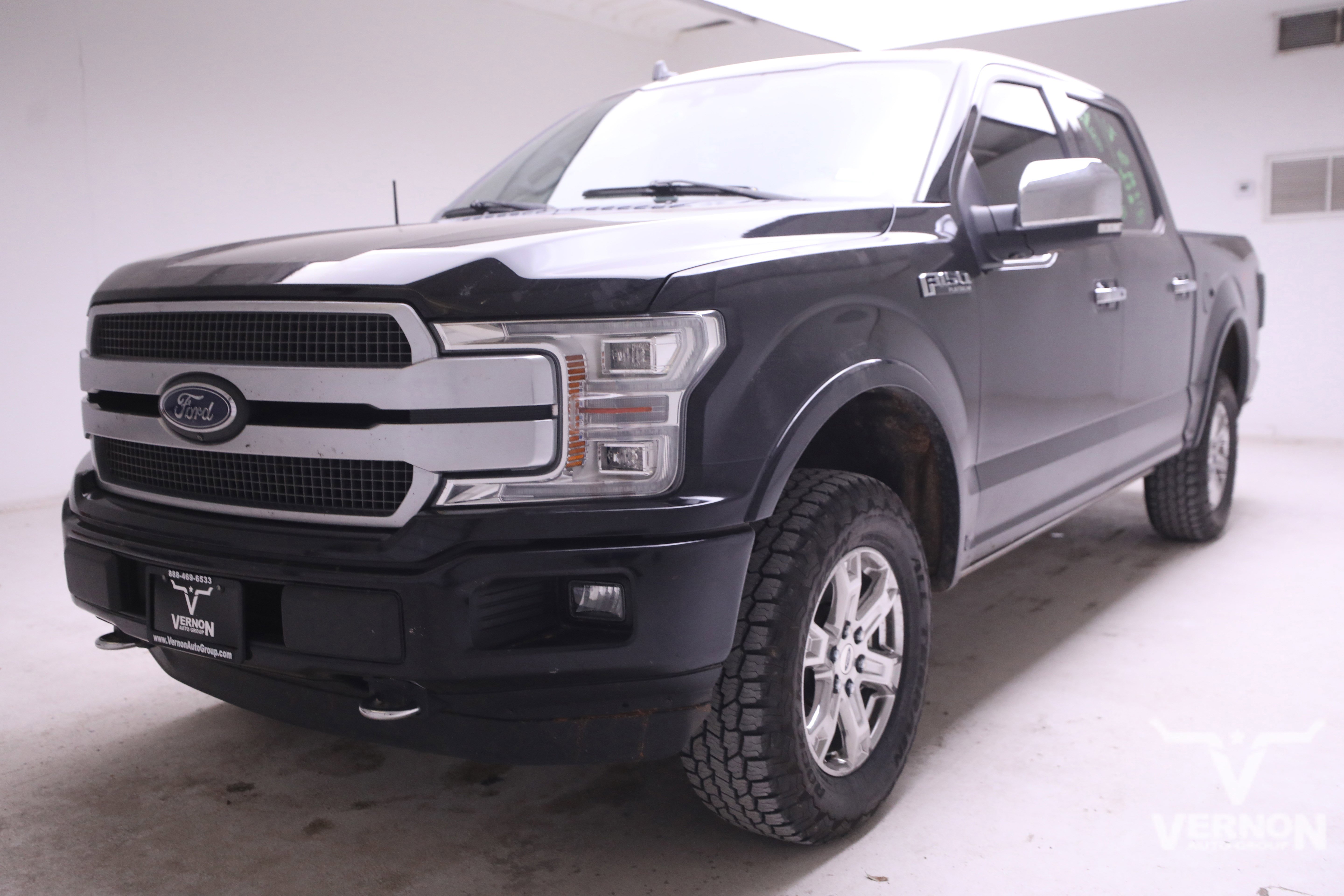 Used 2019 Ford F150 Platinum w/ Equipment Group 701A Luxury image 1