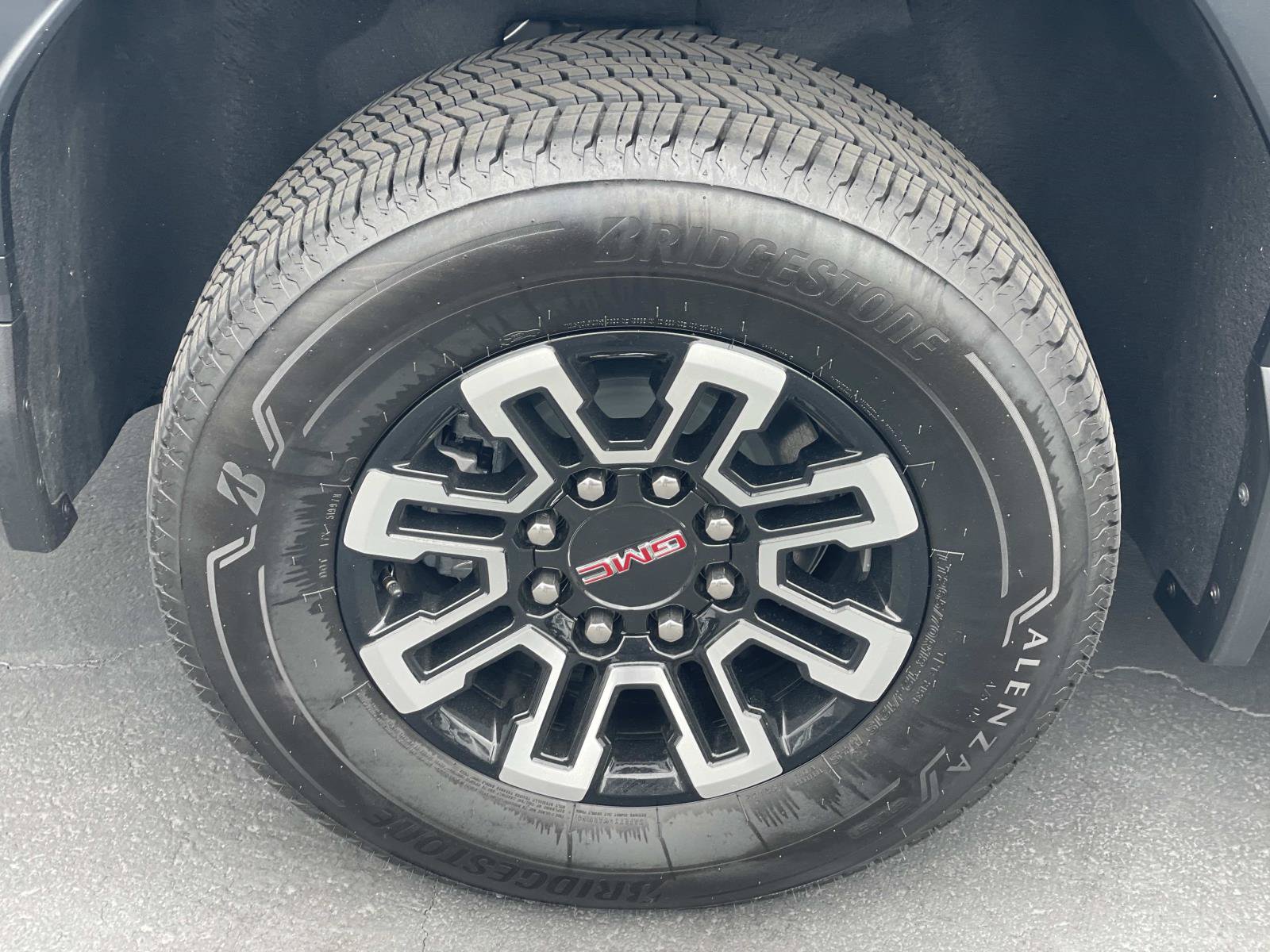 Used 2026 GMC Sierra EV Elevation AWD/4WD image 30