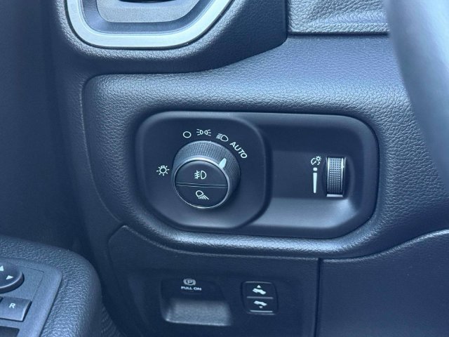 Certified 2023 RAM 1500 Big Horn AWD/4WD image 23