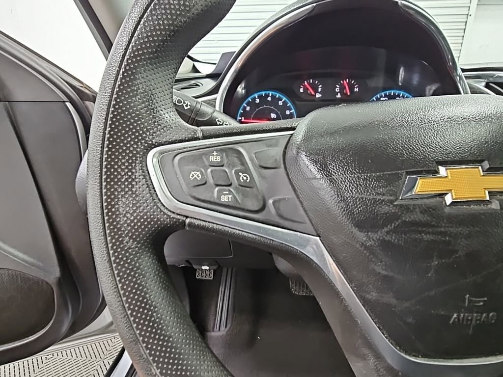 Used 2020 Chevrolet Malibu LT FWD image 23