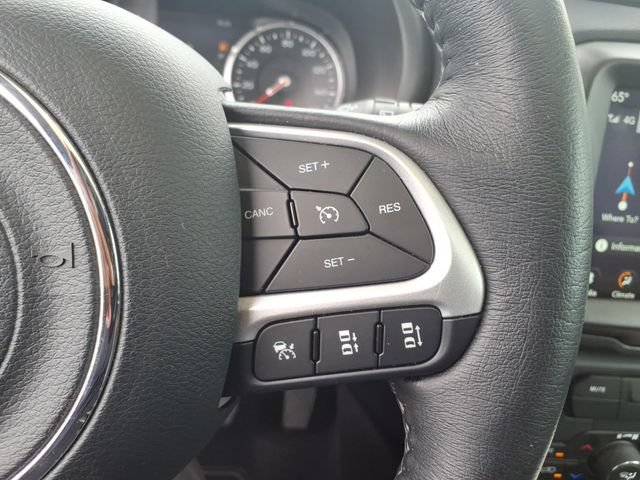 Certified 2023 Jeep Renegade Limited w/ Sun/Sound Group AWD/4WD image 29