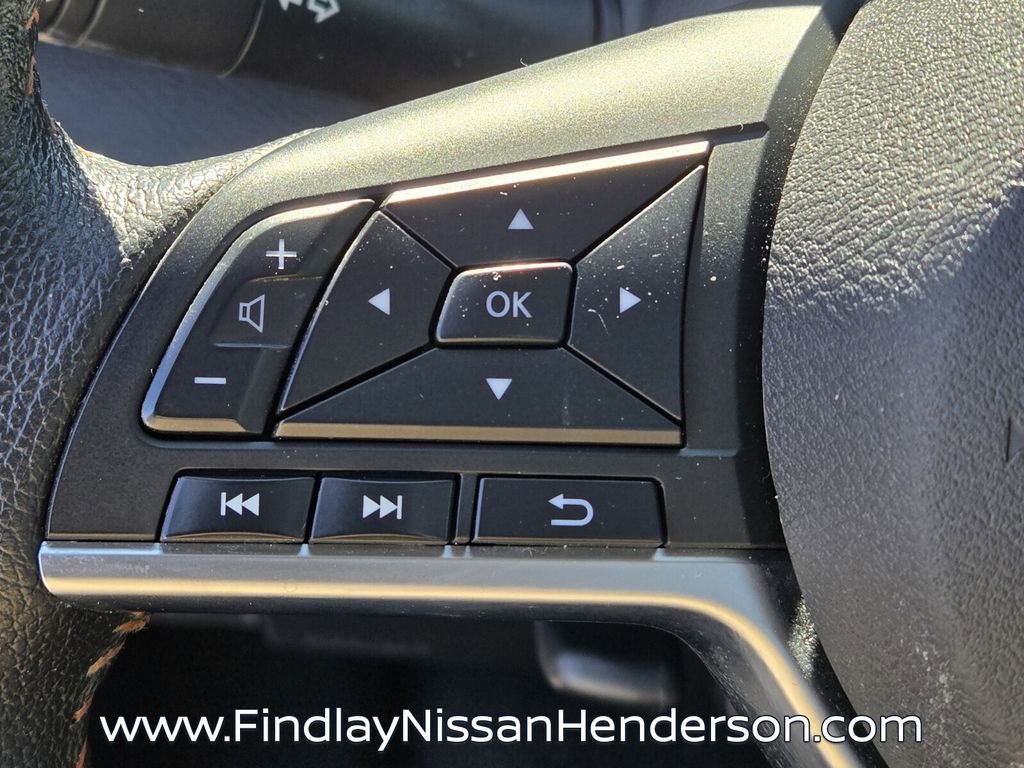 Used 2024 Nissan Kicks SR w/ SR Premium Package image 28