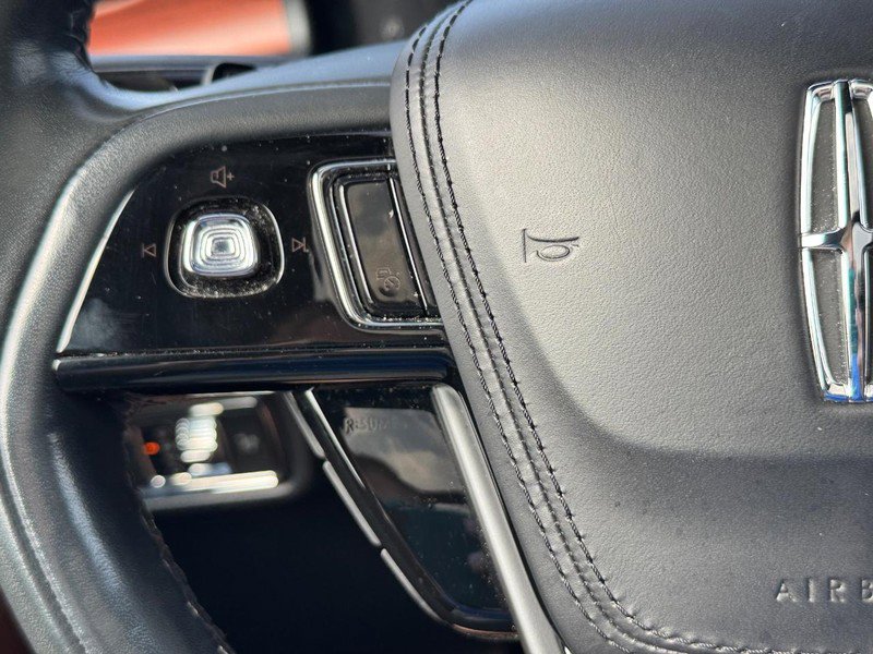 Certified 2022 Lincoln Aviator Reserve w/ Equipment Group 201A image 22