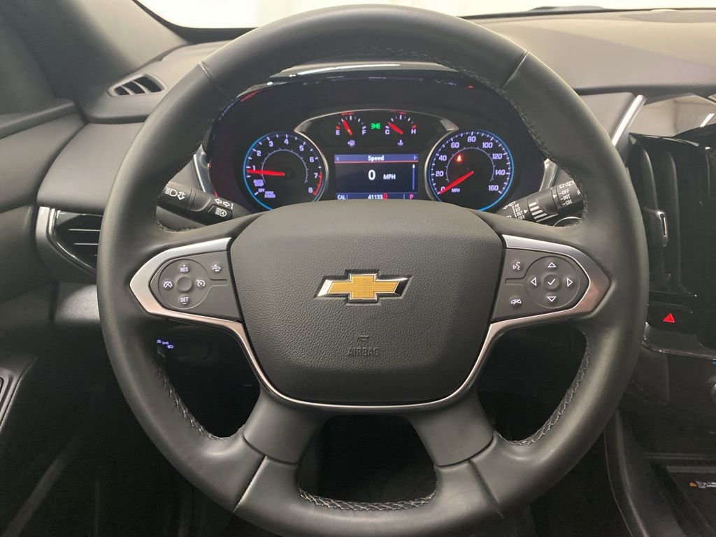 Used 2023 Chevrolet Traverse LT image 22