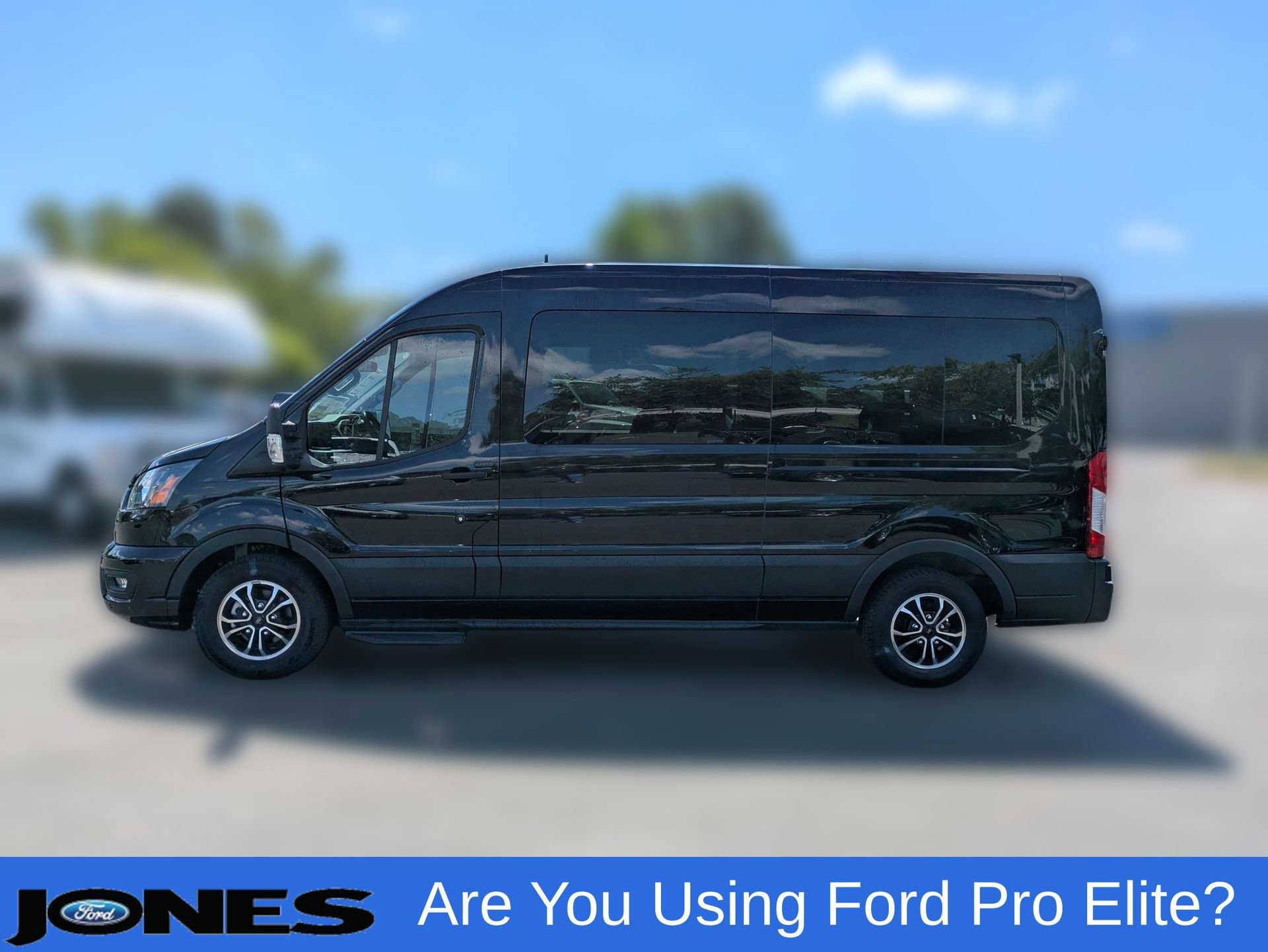New 2025 Ford Transit 350 XLT RWD image 10