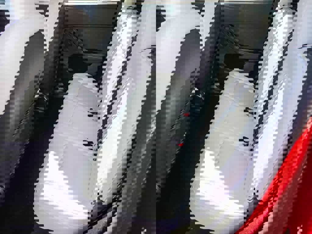 Used 2024 Tesla Model Y Long Range image 16