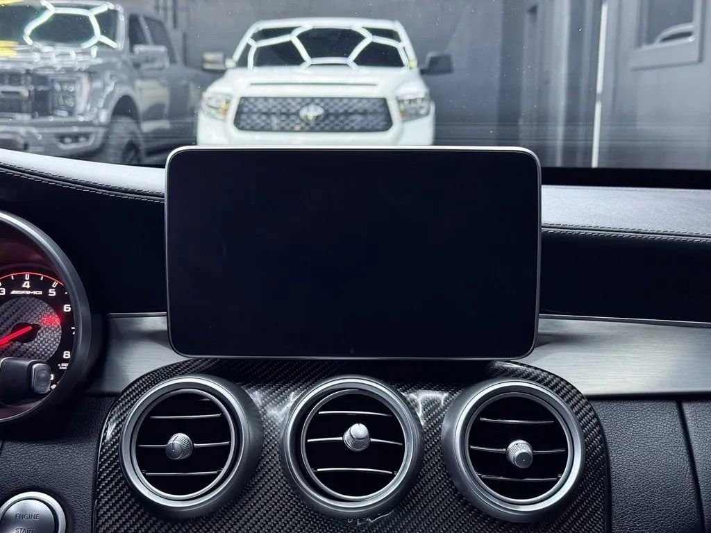 Used 2016 Mercedes-Benz C 63 AMG S image 22