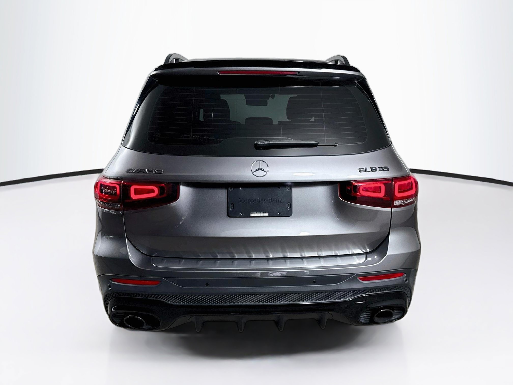 Used 2021 Mercedes-Benz GLB 35 AMG 4MATIC image 31