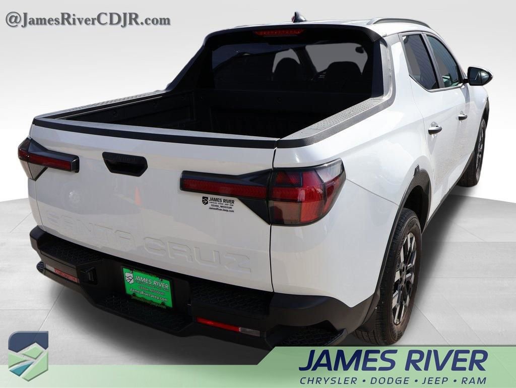 Used 2025 Hyundai Santa Cruz SEL image 5