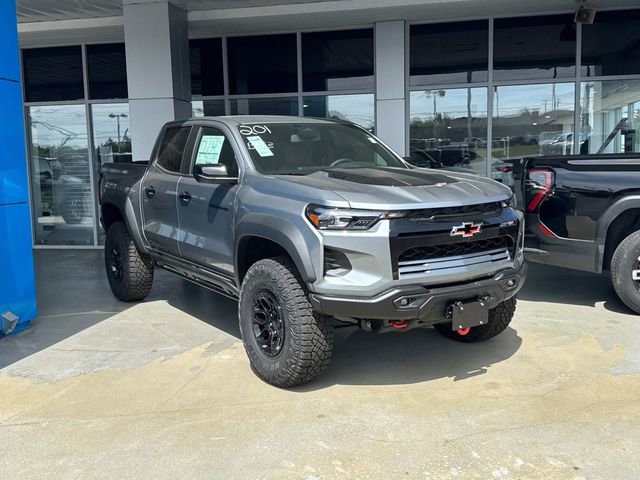New 2026 Chevrolet Colorado ZR2 w/ ZR2 Bison Edition AWD/4WD image 2