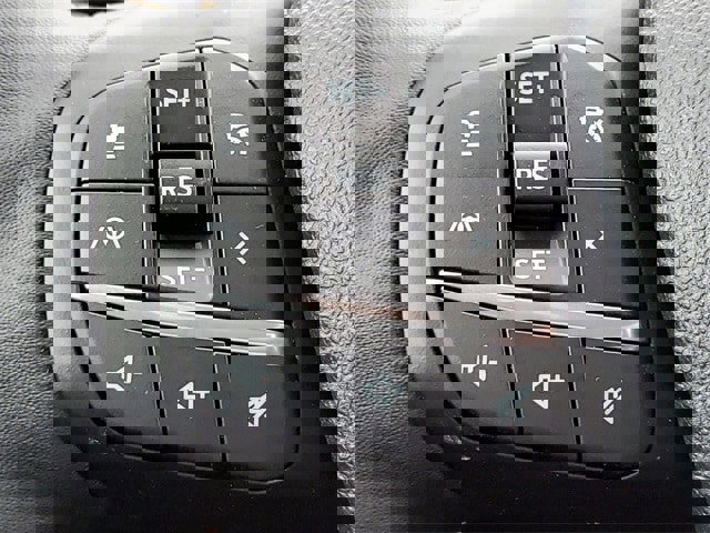 New 2025 Ford Maverick Tremor image 18