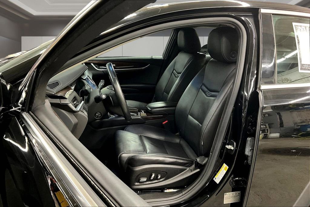 Used 2015 Cadillac XTS Luxury image 21