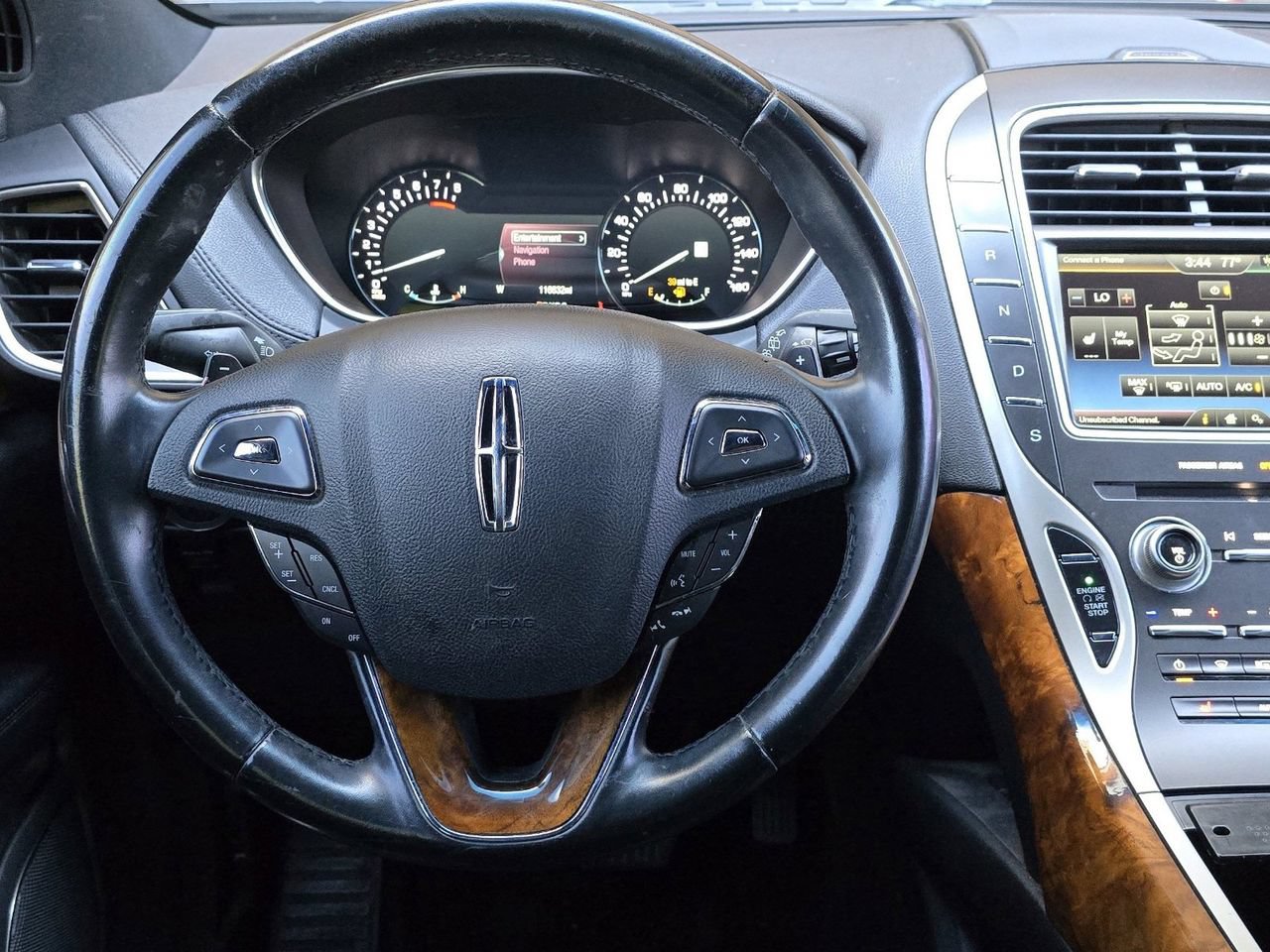 Used 2016 Lincoln MKX Select w/ Select Plus Package FWD image 40