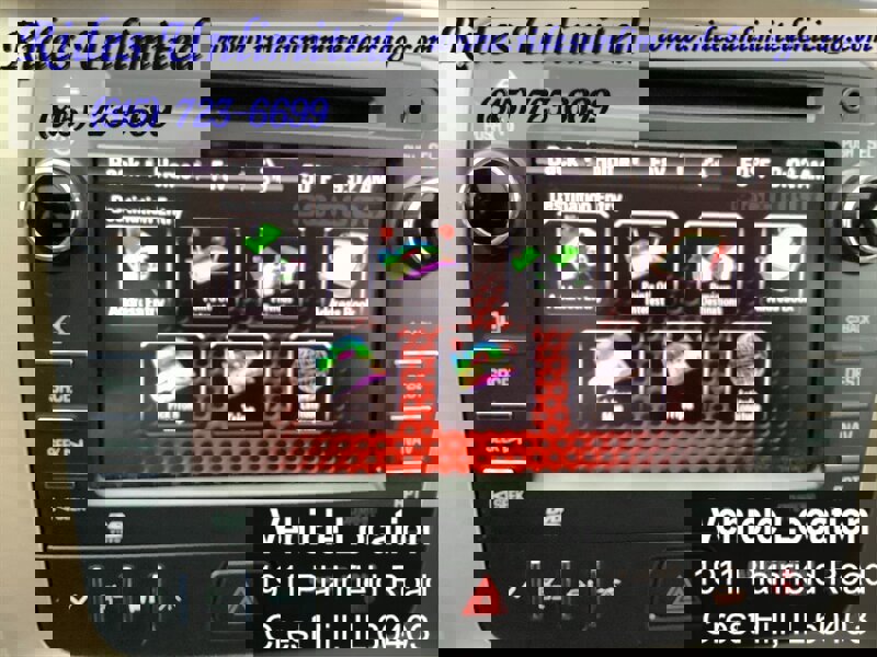 Used 2013 GMC Acadia Denali AWD/4WD image 25