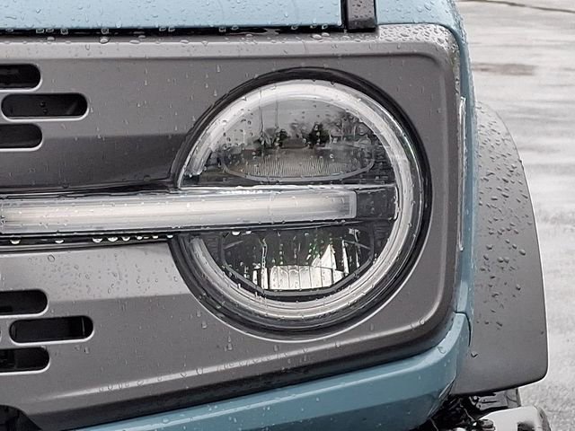 Used 2022 Ford Bronco Badlands image 12