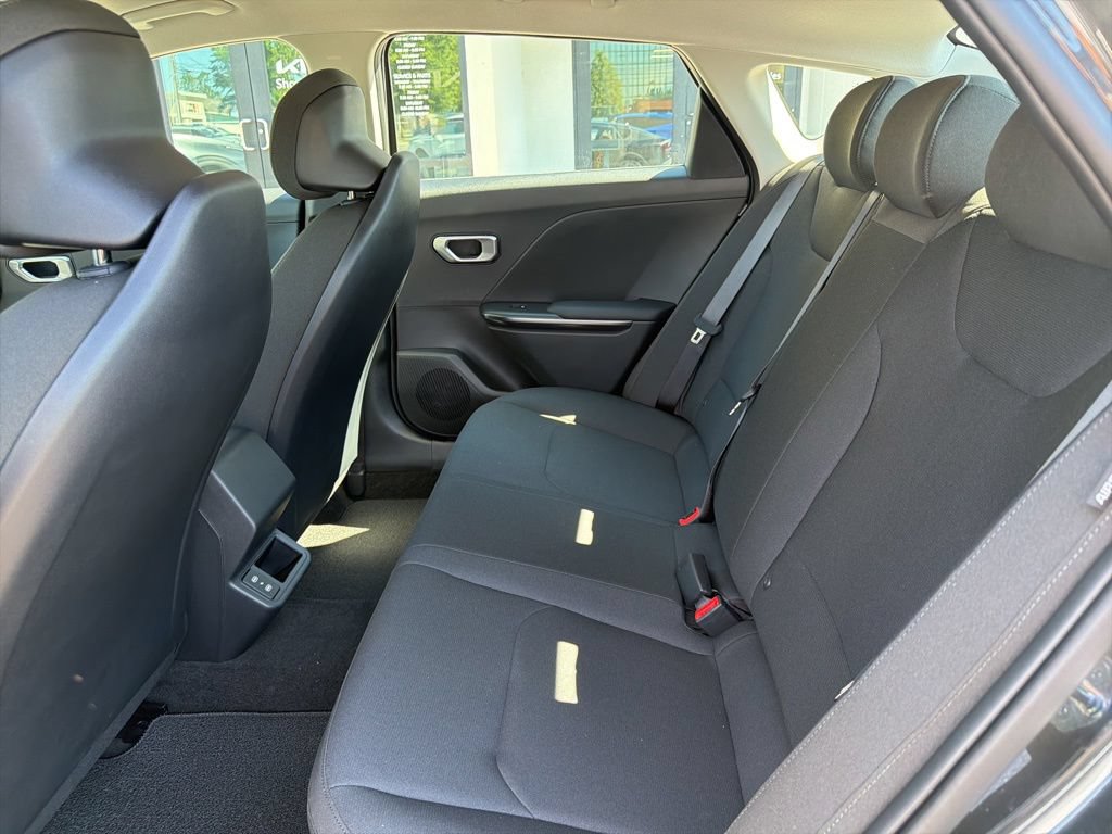 New 2026 Kia K4 FWD image 17