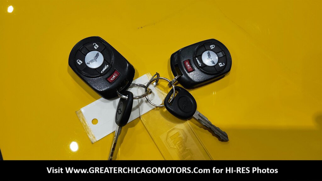 Used 2006 Chevrolet Corvette Coupe w/ Preferred Equipment Group RWD image 40